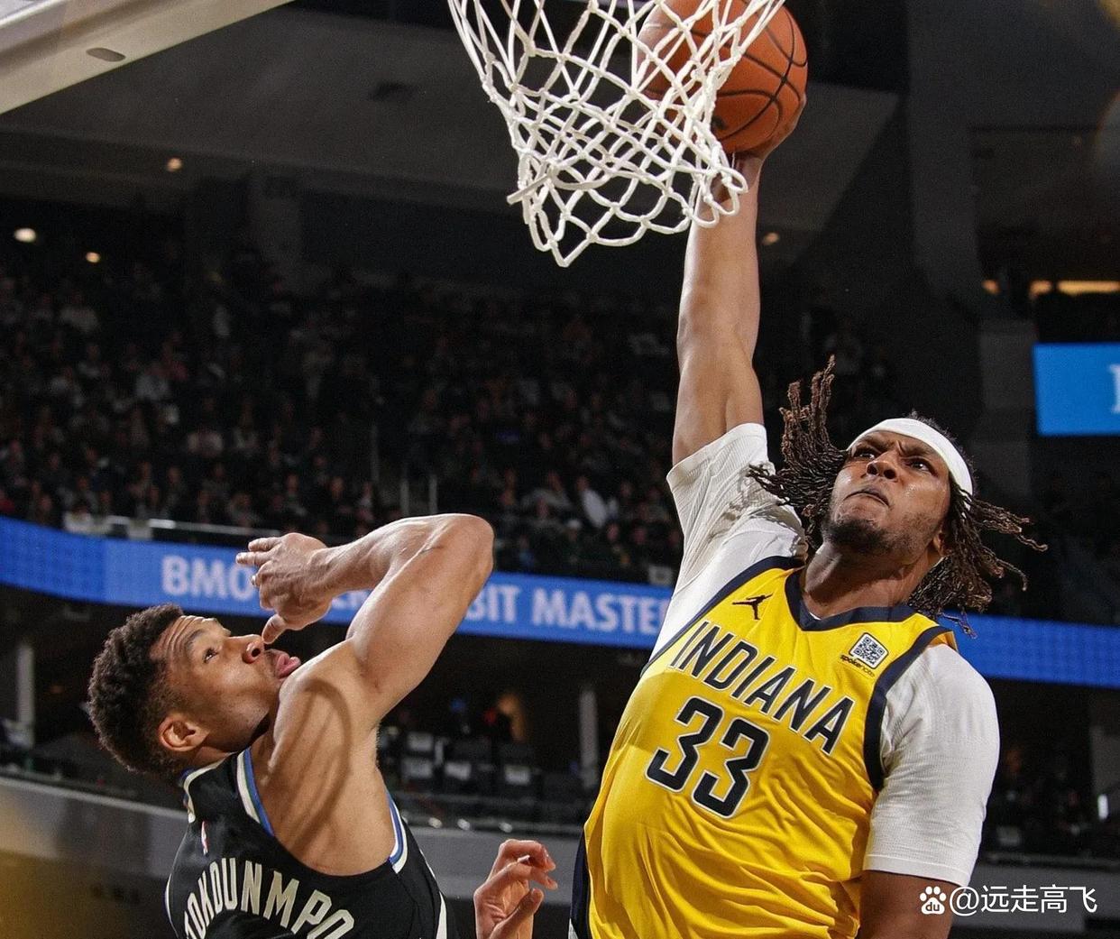 包含今晨密尔沃基雄鹿备战NBA总决赛，官宣签约细节曝光，管理层满意，身体对抗强度拉满的词条